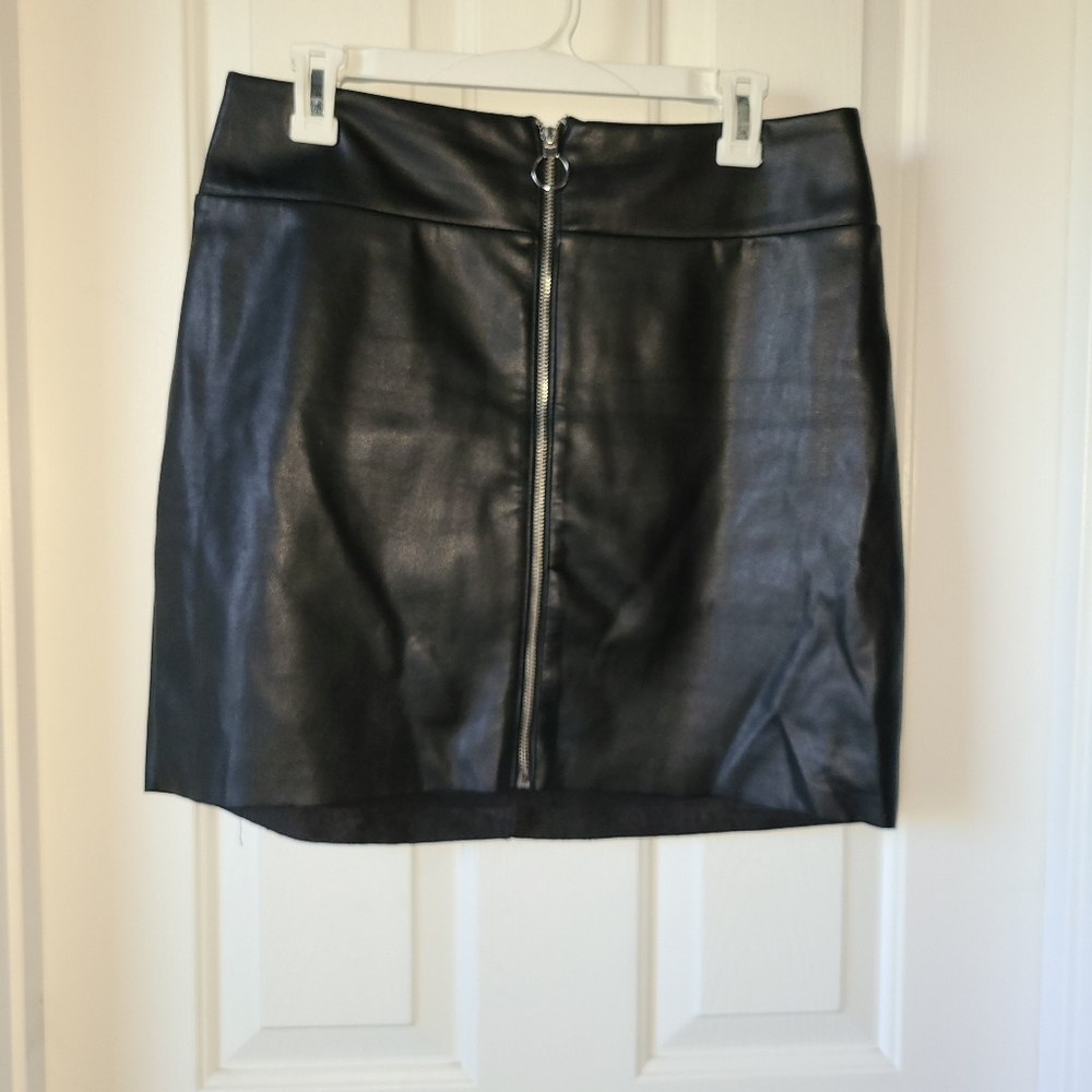 Express leather miniskirt size 10